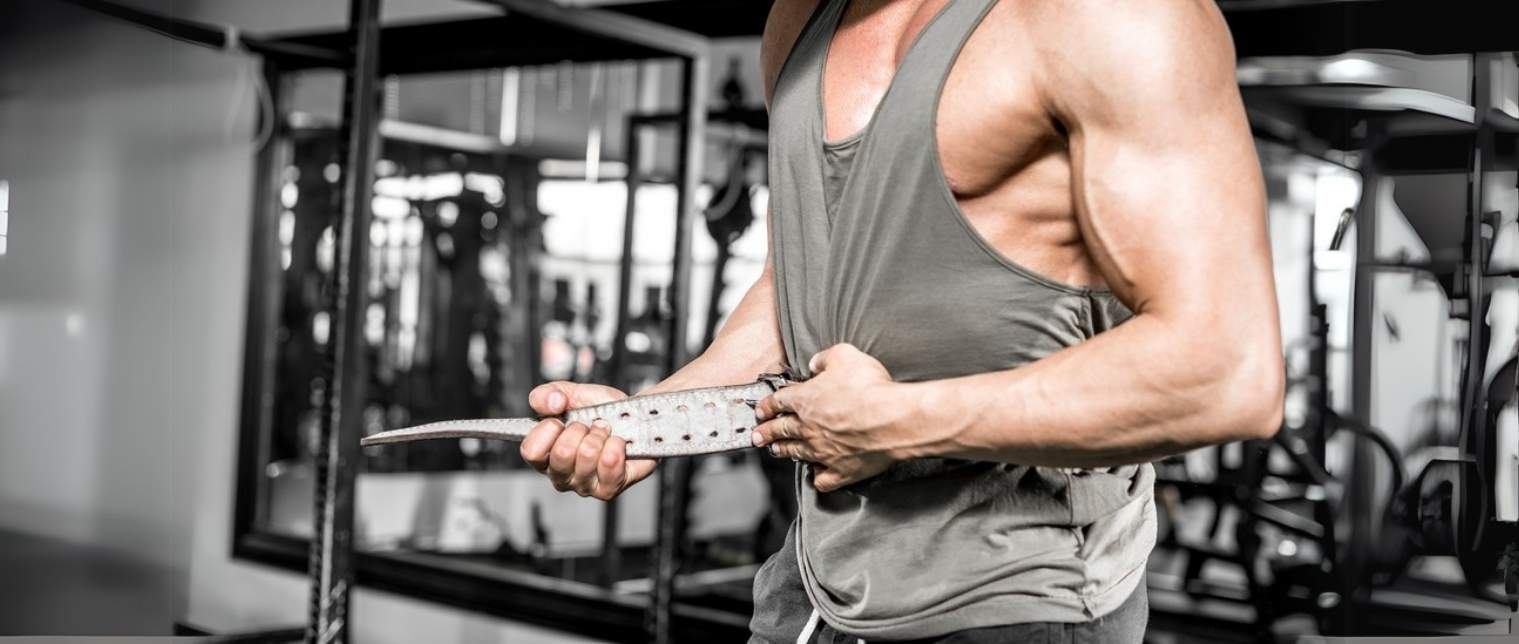 Man Wearing Proper Sized Weight Lifting Belt | Hustlers Only UK