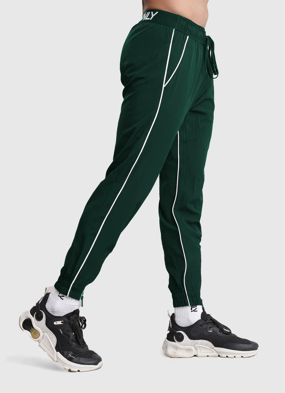 Tetra Jogger Pants - Green