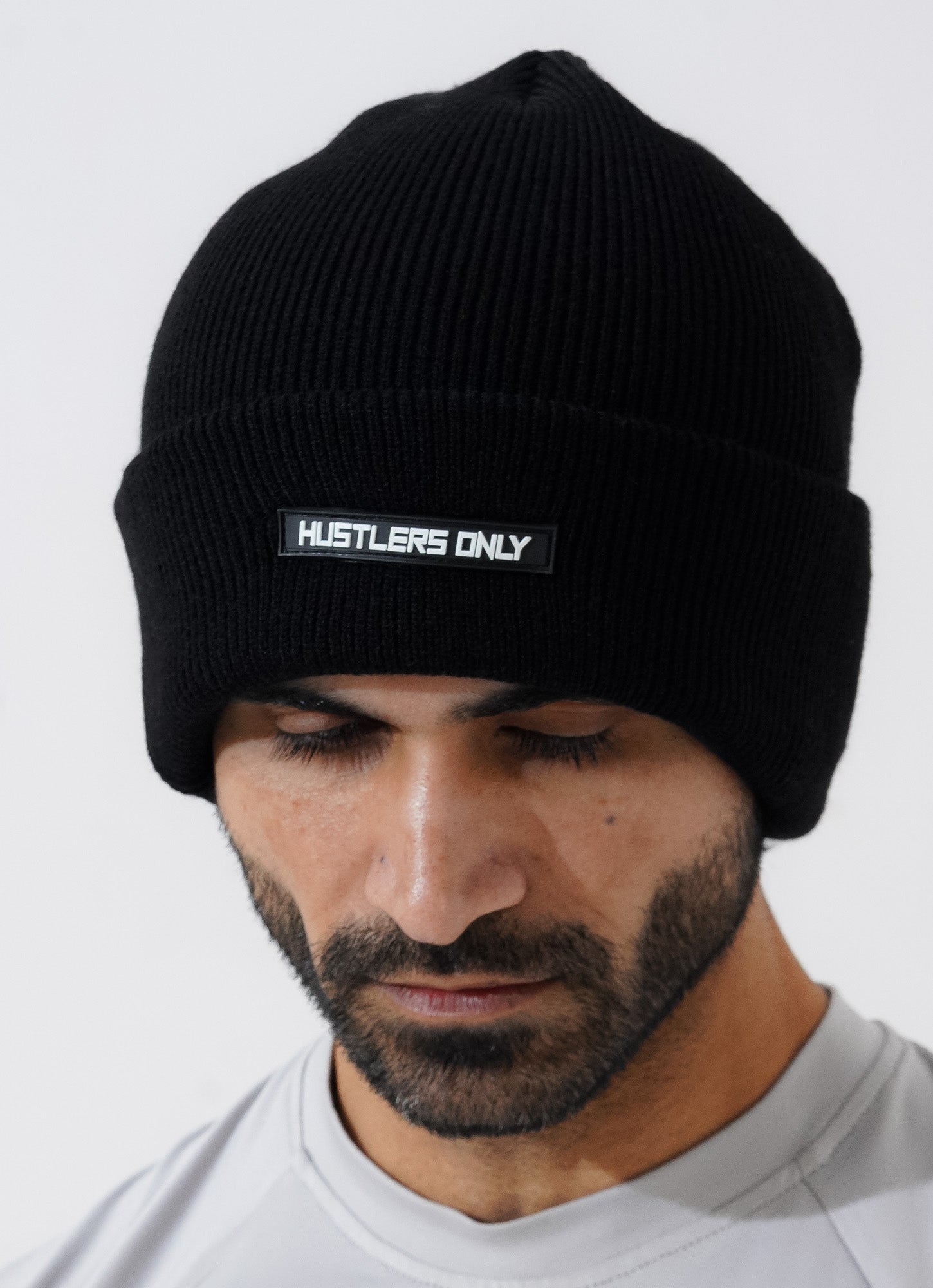 Knitted Beanie - Black