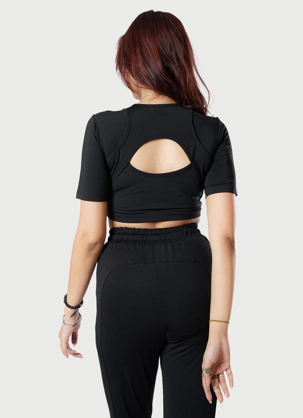 Black Crossover Croptop For Workout | HustlersOnlyUK