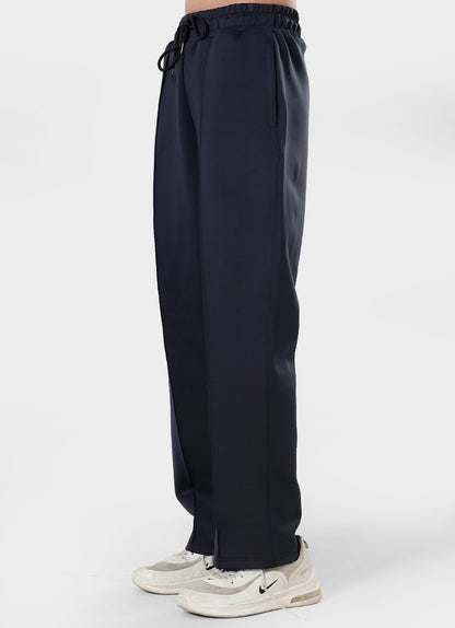 Relaxed Pleated Trouser - Navy.
