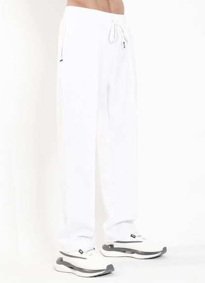 Relaxed Pleated Trouser - White